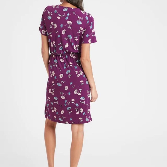 BANANA REPUBLIC Wrapped Dress - Picture 4 of 7